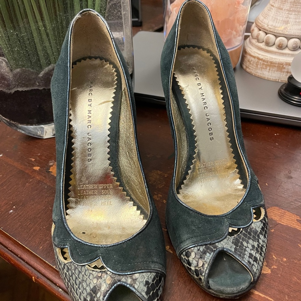 Marc Jacobs heels 7.5